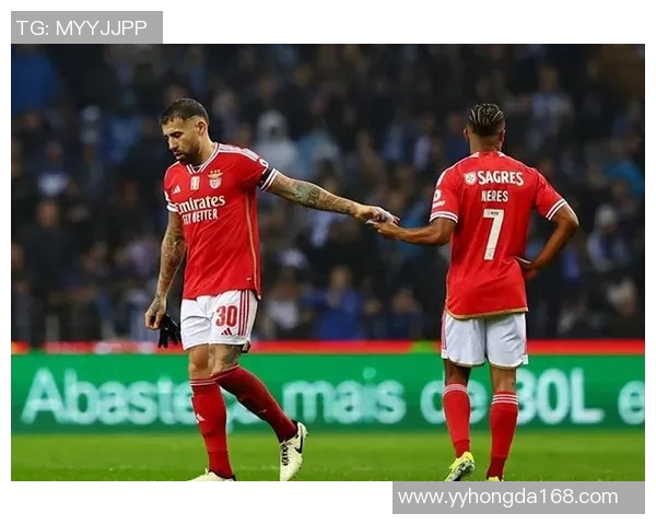 意甲精彩对决本菲卡强势击败利物浦全场沸腾 意甲精彩对决本菲卡强势击败利物浦全场沸腾