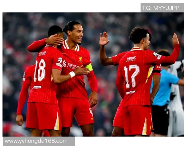 友谊赛精彩对决那不勒斯与利物浦战平帽子戏法引发全场热烈反响