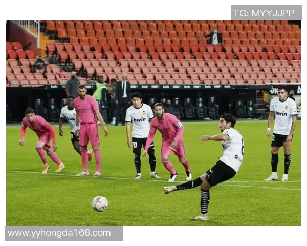 皇马友谊赛大胜里昂乌龙球瞬间点燃全场激情集锦回顾