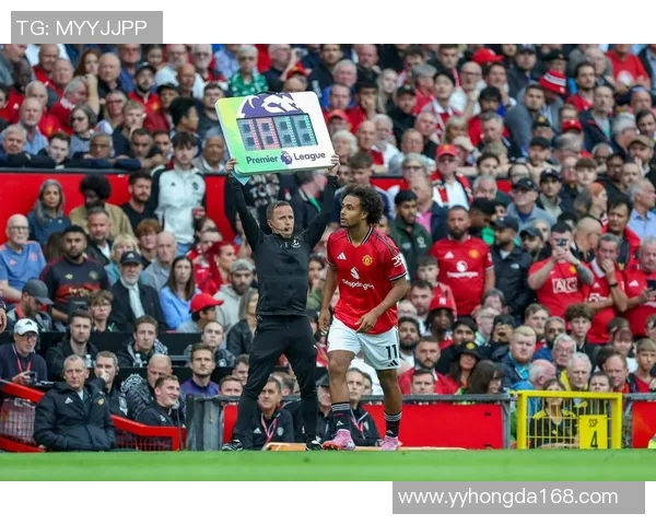 欧冠历史冷门那不勒斯狂胜利物浦上演帽子戏法引爆全场